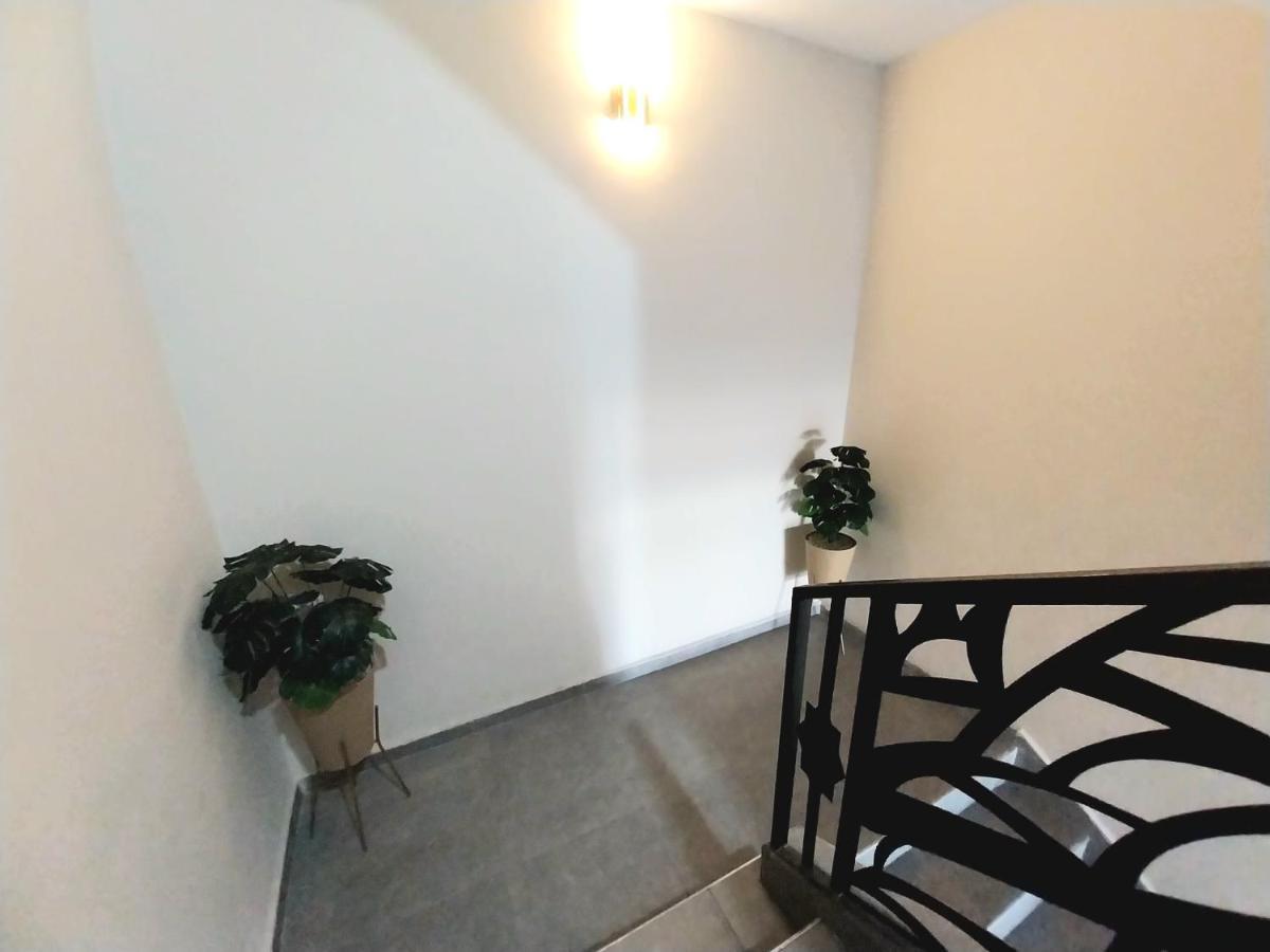 Beautiful Apartment Next To Airport Mohamed V Derroua Exterior foto