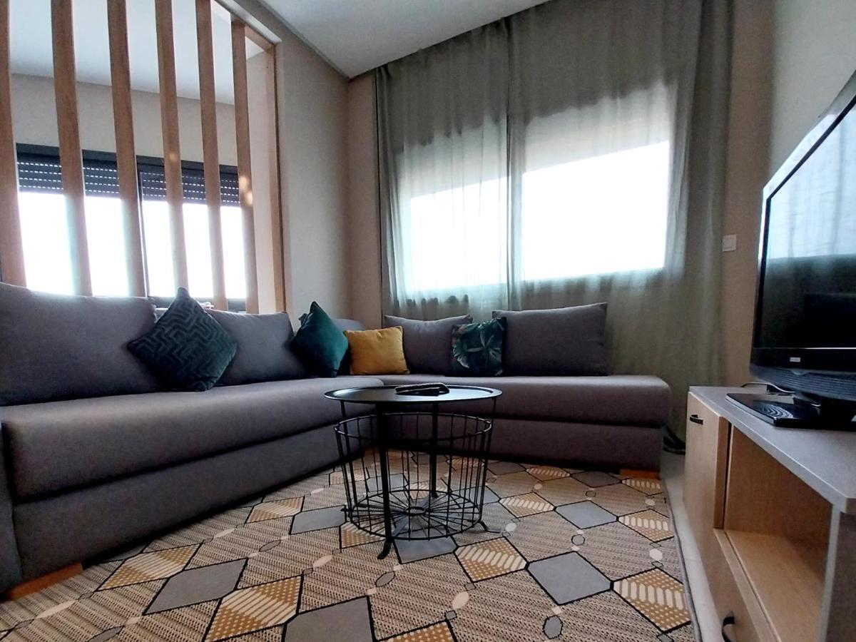 Beautiful Apartment Next To Airport Mohamed V Derroua Exterior foto